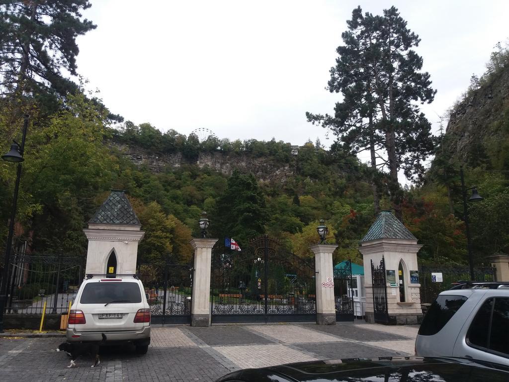 Apartament Giorgi Borzsomi Kültér fotó