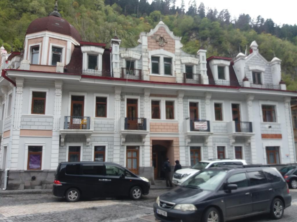 Apartament Giorgi Borzsomi Kültér fotó