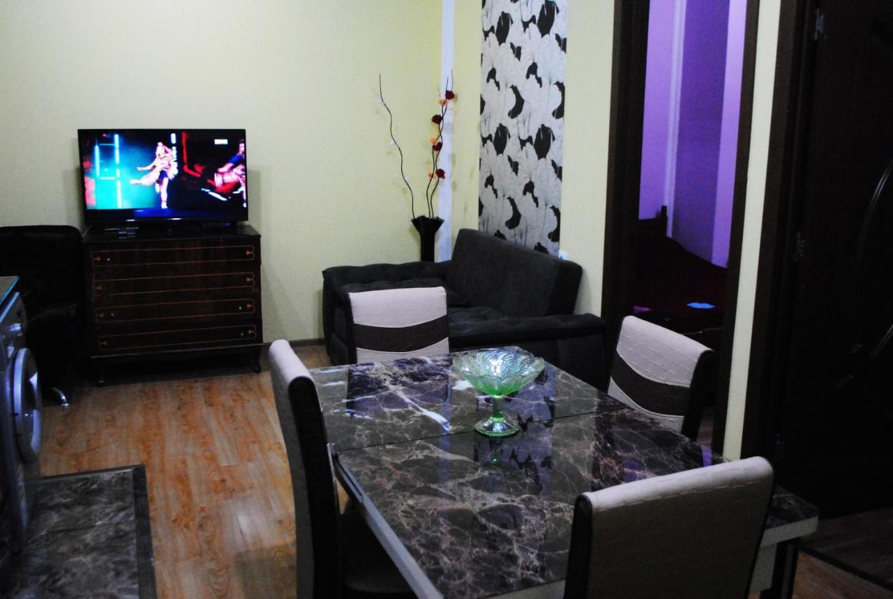 Apartament Giorgi Borzsomi Kültér fotó