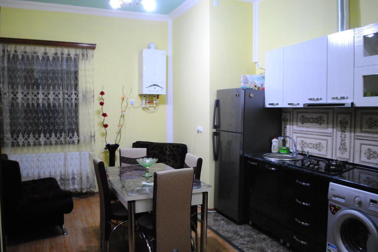 Apartament Giorgi Borzsomi Kültér fotó